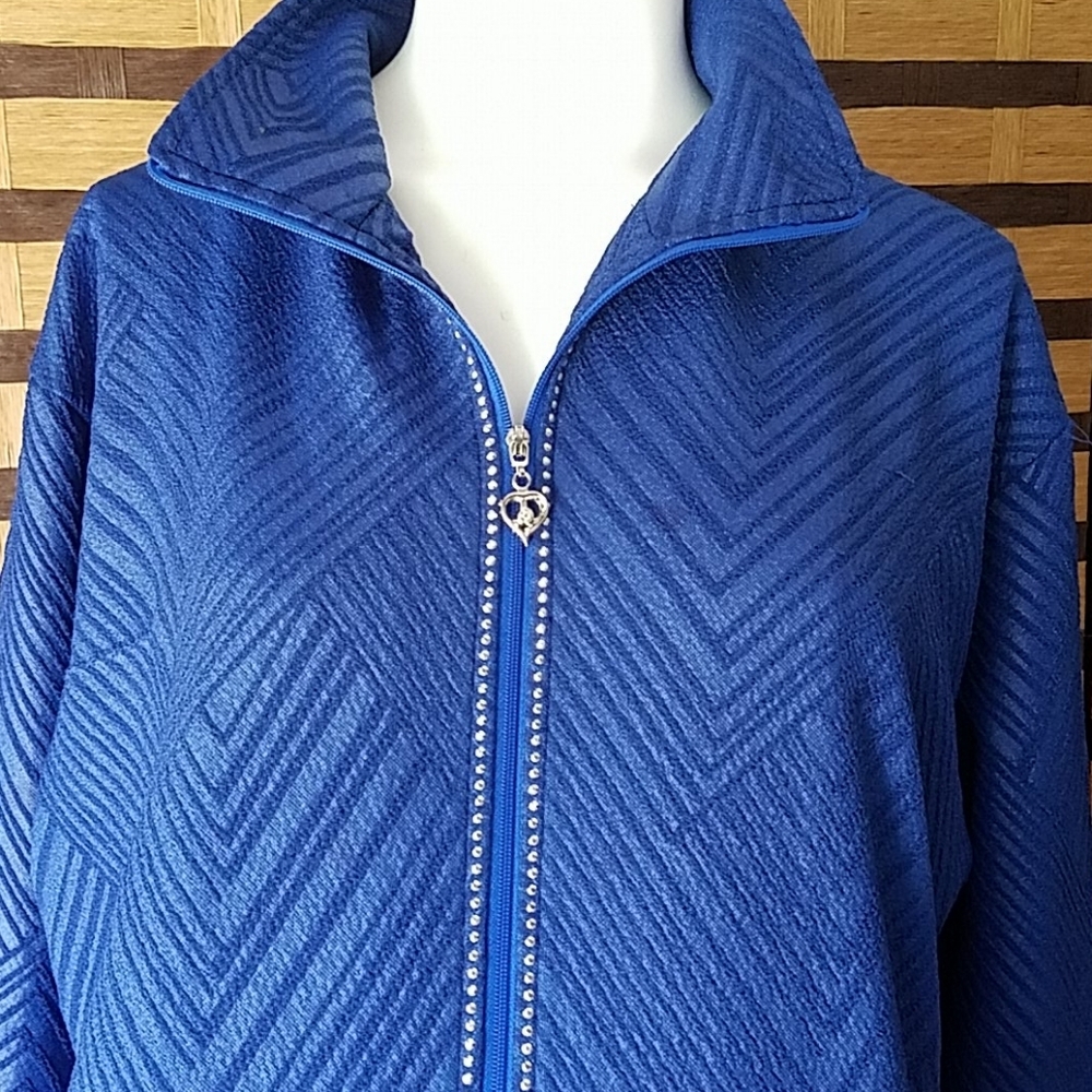 EUC!! Valentina zip up jacket and tank